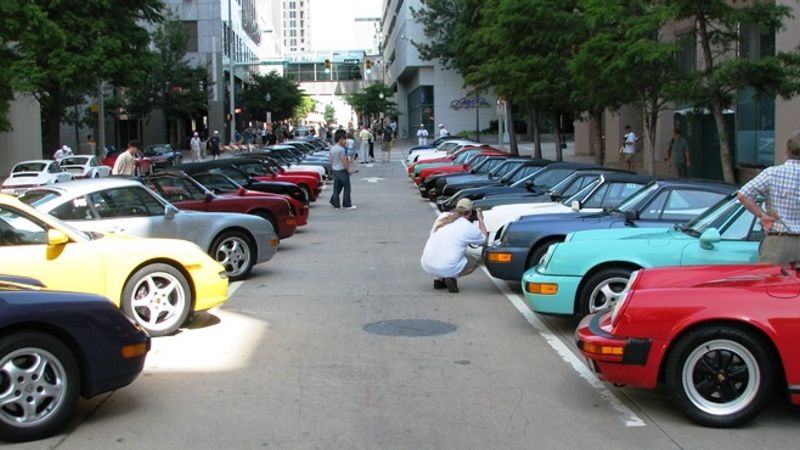 Varioius 911 Models Paddock