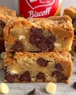 biscoff & white chocolate cookie dough bars