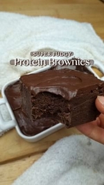 super fudgy vegan protein brownies