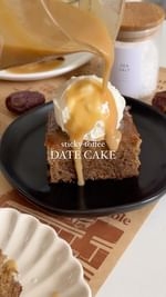 date cake with sticky toffee