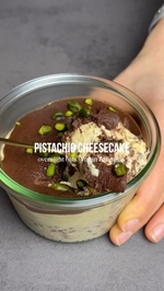 pistachio oatmeal delight