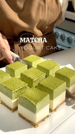 matcha yogurt cake