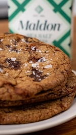 maldon sea salt chocolate caramel cookies