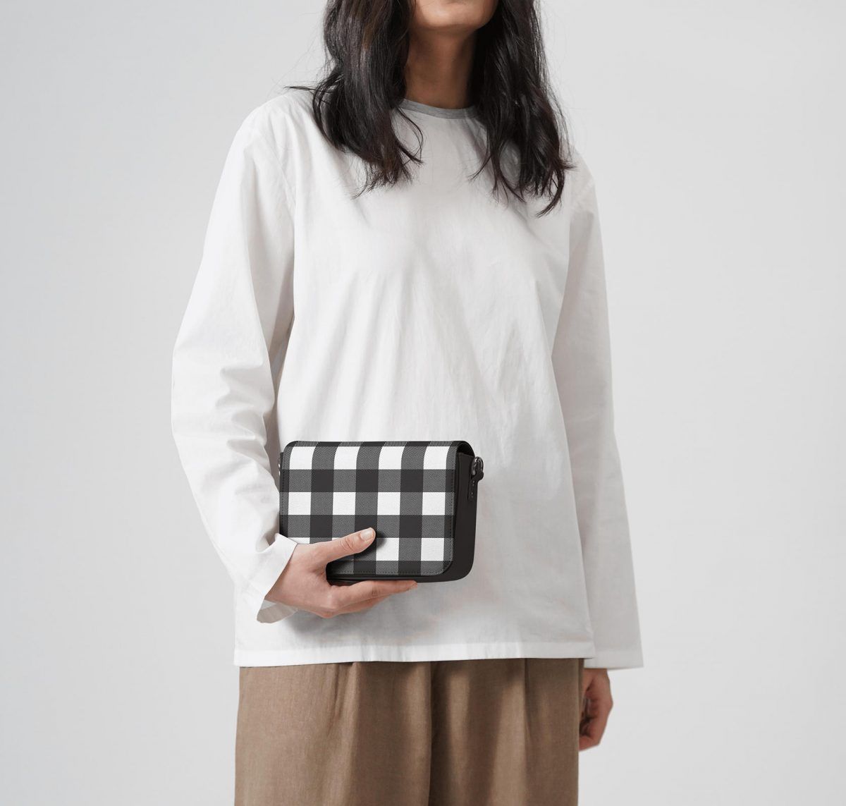 Charcoal Gingham Sol Box Shoulder Bag | Shop Online | KlippiK Kuwait UAE Saudi