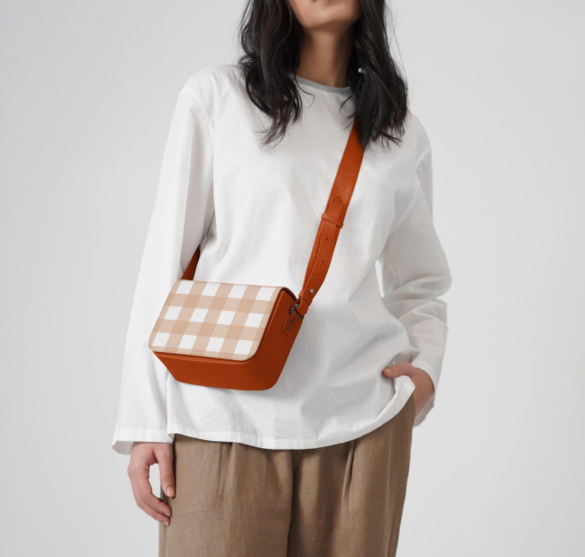 Rusty Pumpkin Gingham Sol Box Shoulder Bag | Shop Online | KlippiK Kuwait UAE Saudi