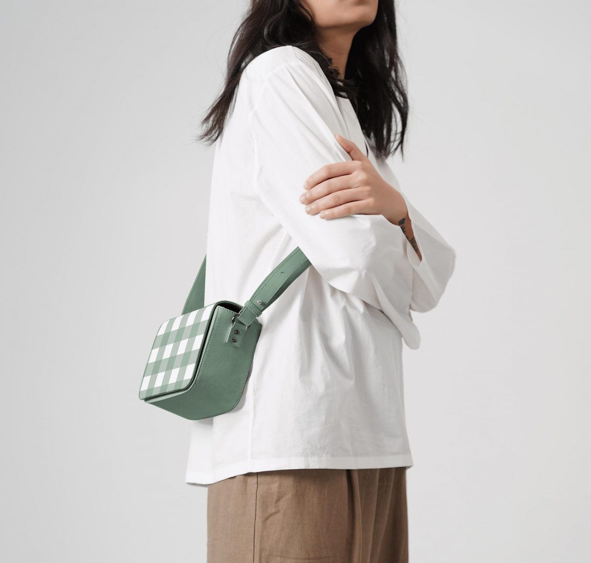 Teal Gingham Sol Box Shoulder Bag | Shop Online | KlippiK Kuwait UAE Saudi