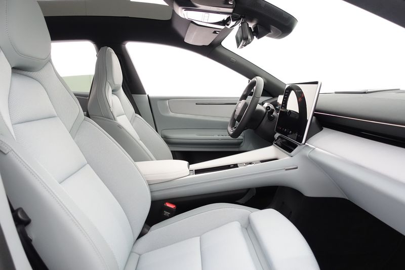 Polestar 4