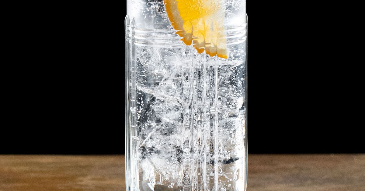 Tonic water from Swedish Tonic for your Gin & Tonic. Organic