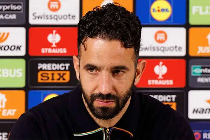 Ruben-Amorim-Pays-for-Man-United-Staff_OUzSRmKQR.webp?updatedAt=1747240565062