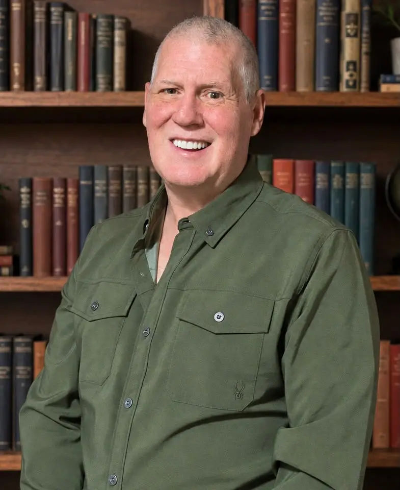 Commodore Allen, author portrait