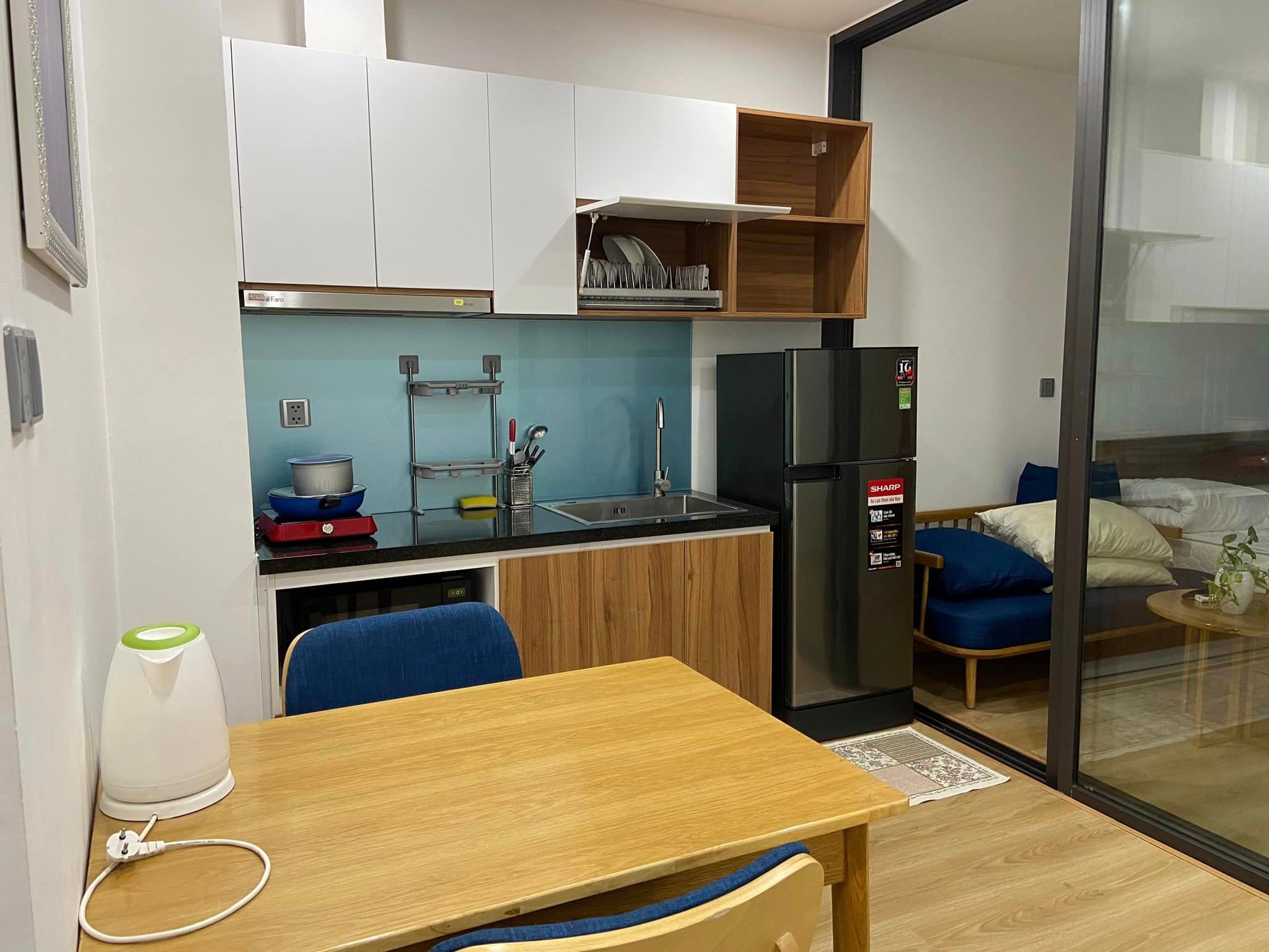 1b578b82-a8c8-41b1-b9f9-651a8c449483