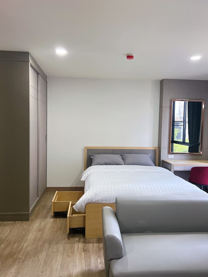 5121ce6a-b4f9-40db-bc65-d408e428e810