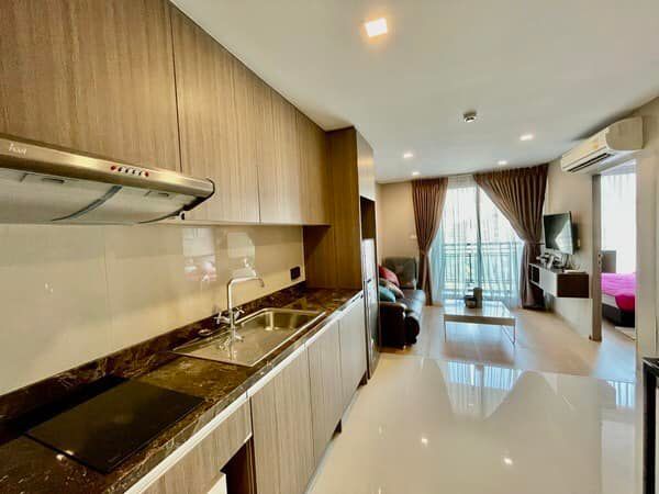 6cc7909a-95f7-4faf-8d52-7ca231753549