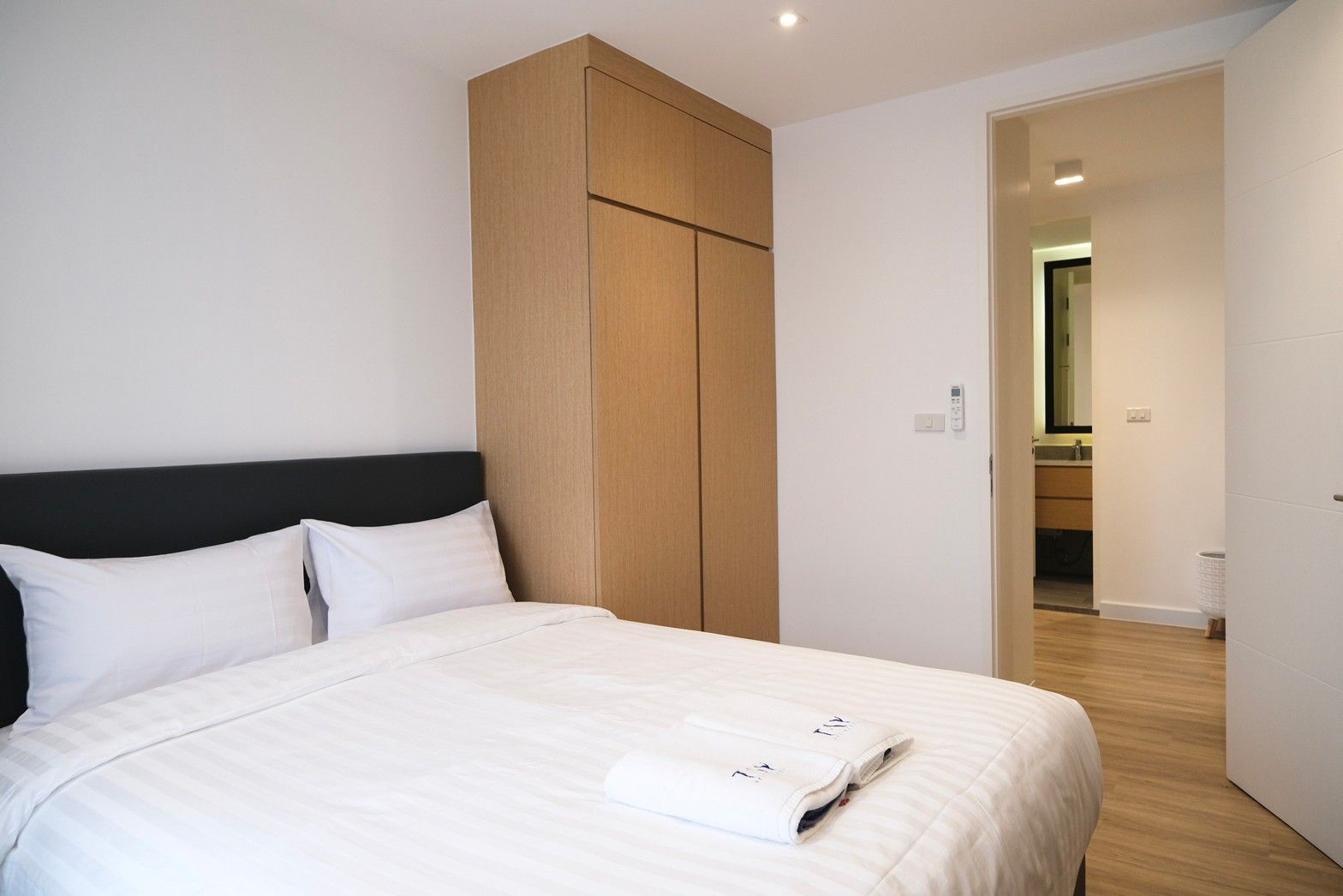 e842d76c-626c-4704-b0ae-ed29c1f0c329