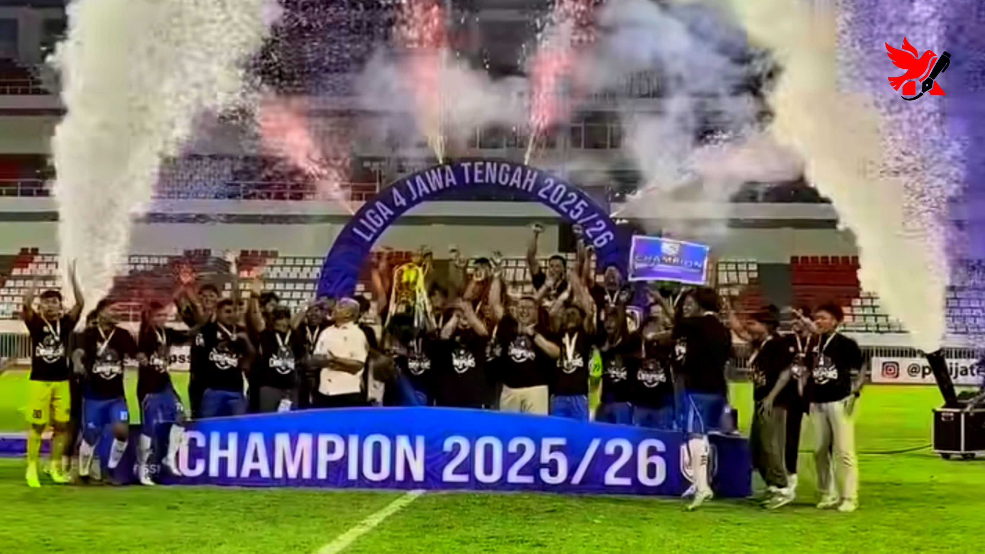 Persibangga Purbalingga Juara Liga 4 Jateng 2025/2026! Tekuk Persak Kebumen lewat drama adu penalti maraton skor 12-11.