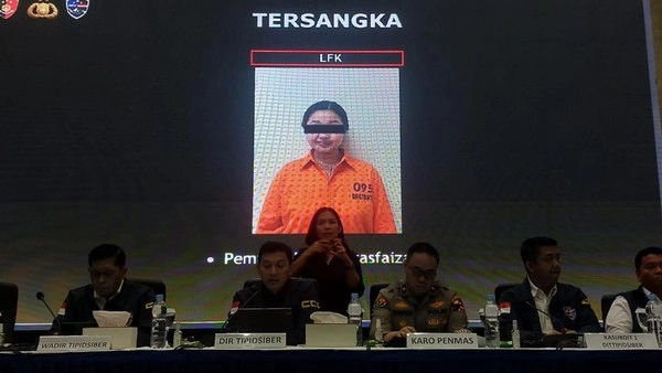 Laras Faizati Tersangka Ajakan Bakar Mabes Polri, Begini Fakta Lengkapnya