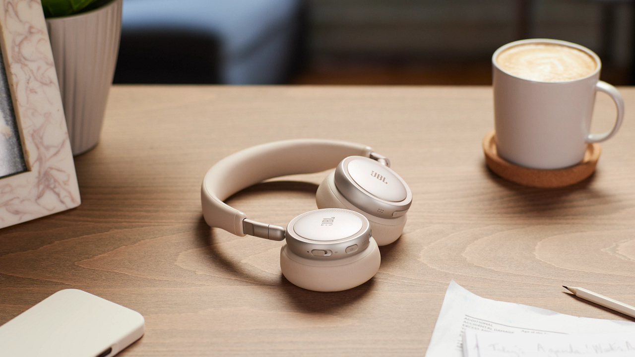JBL Live 680NC Champagne