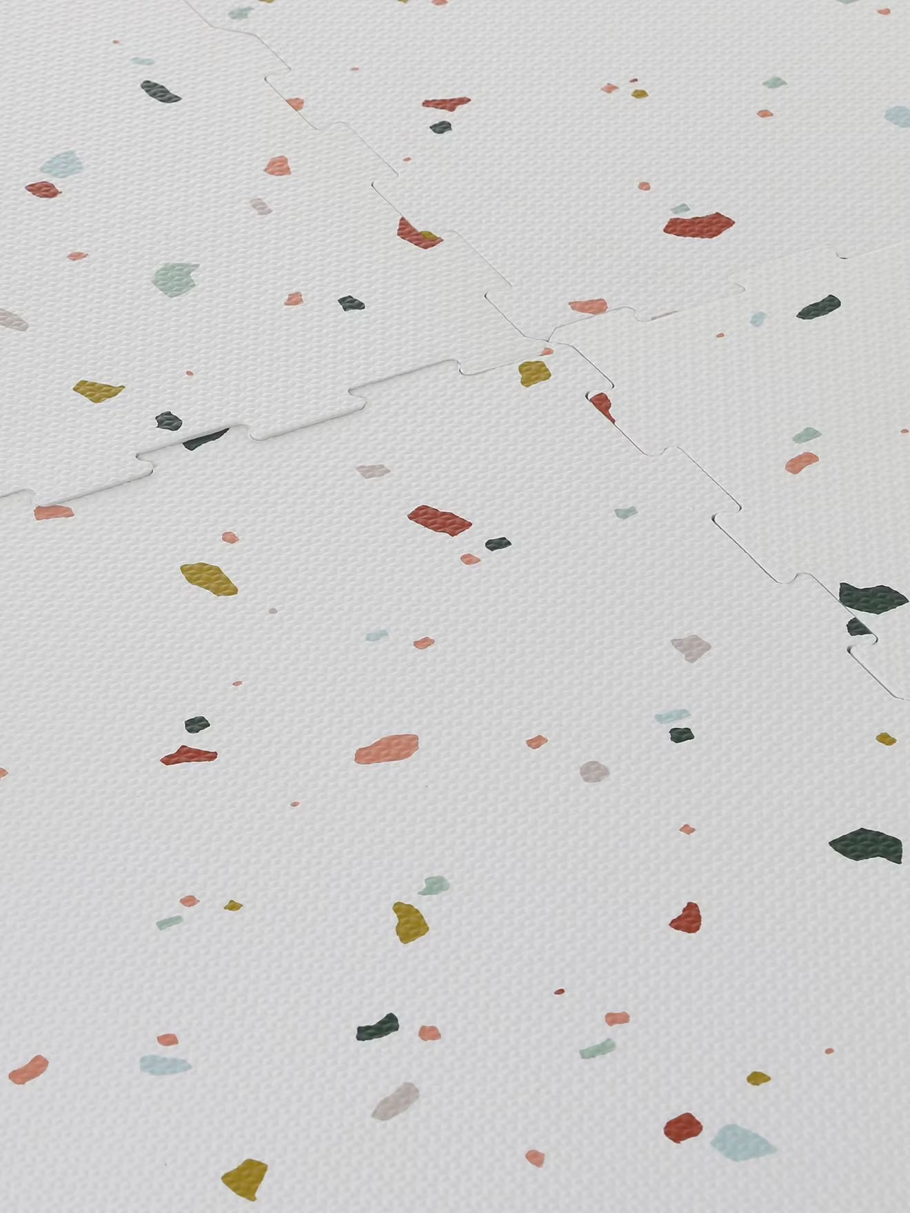Grand tapis 9 dalles en mousse terrazzo