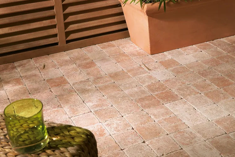 Pavé béton Caris saumon ton pierre 15x15 cm