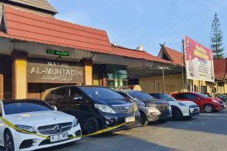 Polisi Sita Mobil Mewah Hasil Investasi Bodong 23