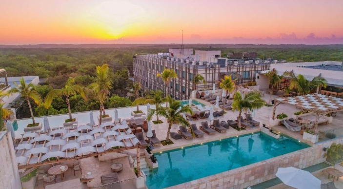 Motto by Hilton Tulum the best guide for your stay