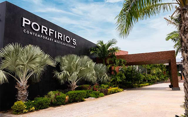 Guia de Porfirios Cancun: Menu y Transporte