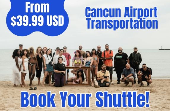 Van de pasajeros con la marca de Taxi Shuttle Cancun