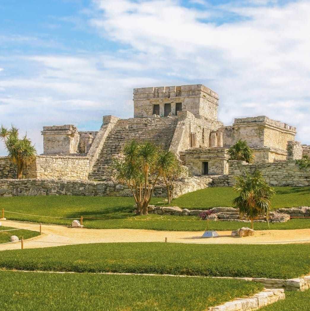 Akumal + Tulum St
