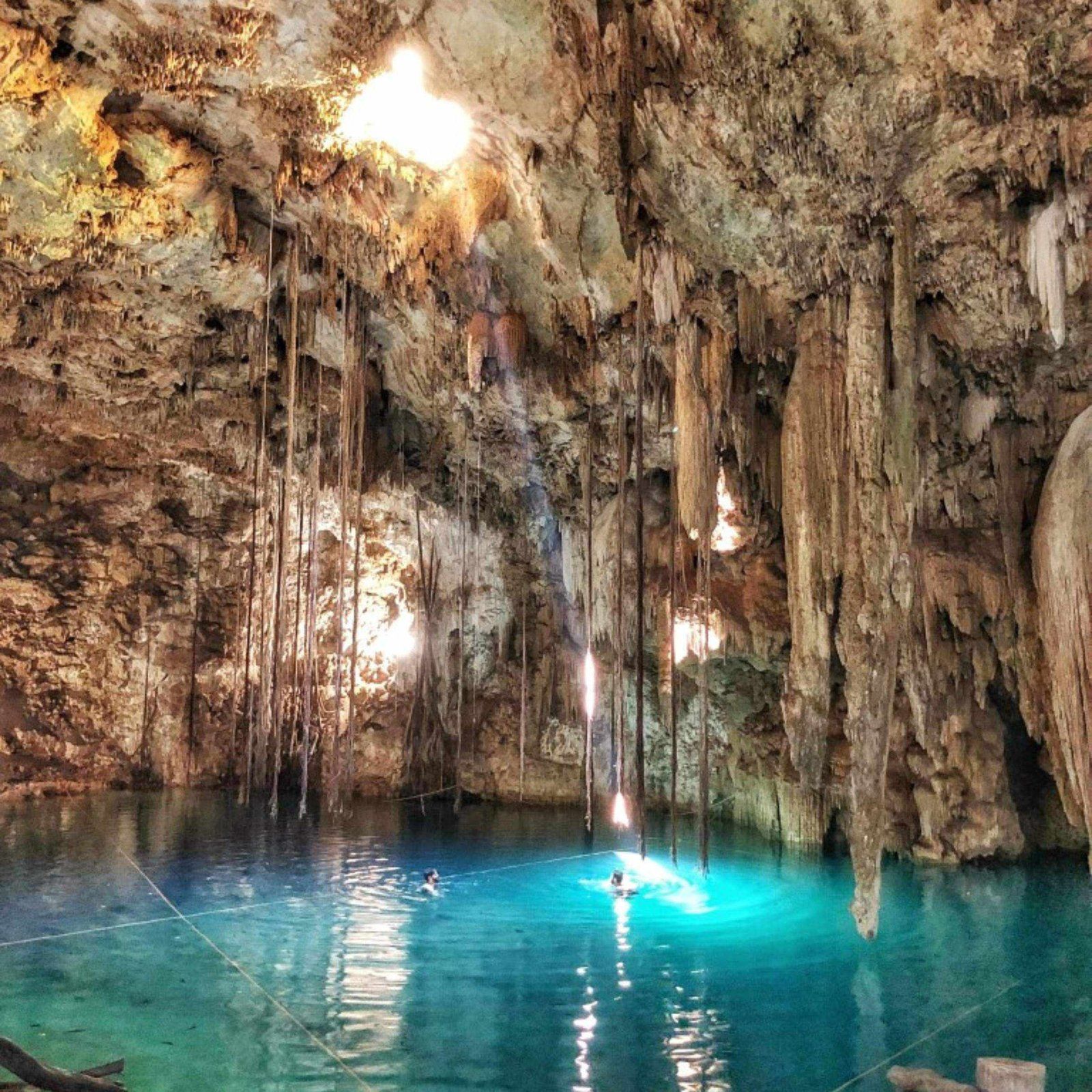 Chichen Itzá  +2 Cenotes (Desde Cancún) 8W