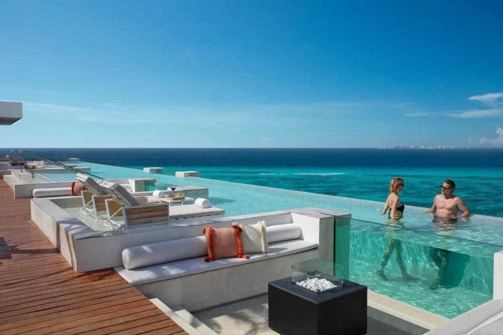 Day Pass Impression Hotel