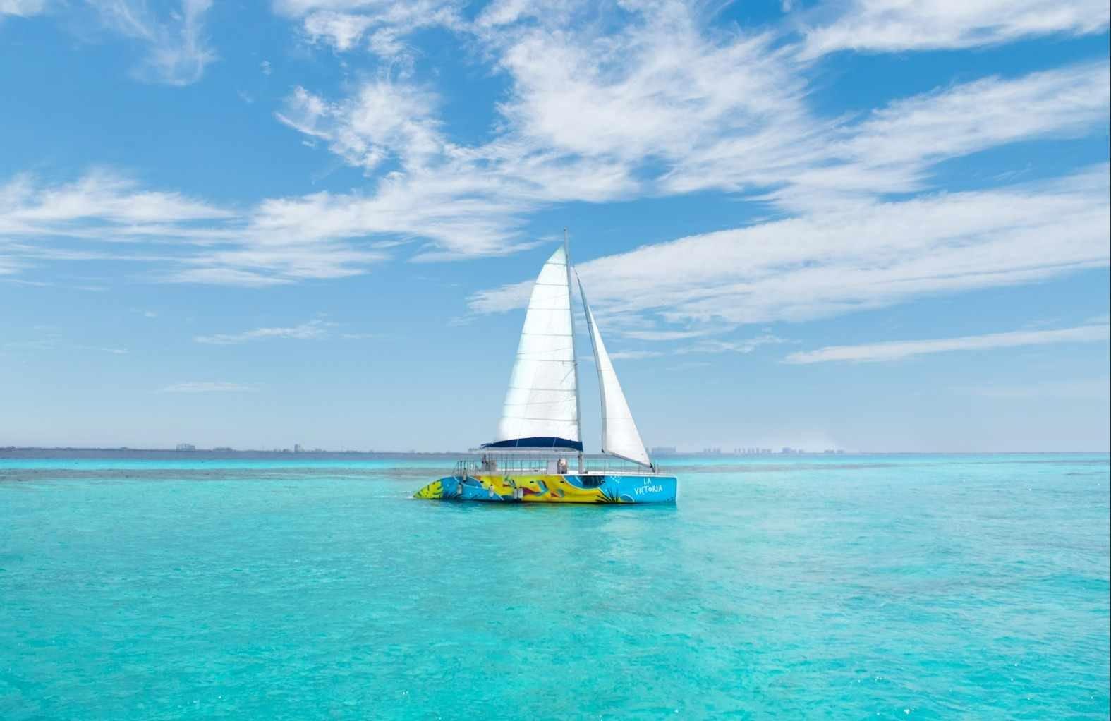 Isla Mujeres Catamaran Pleasure