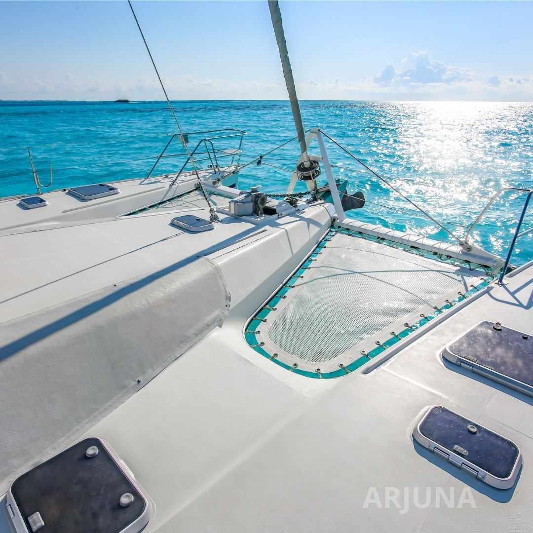 Catamaran Privado Arjuna