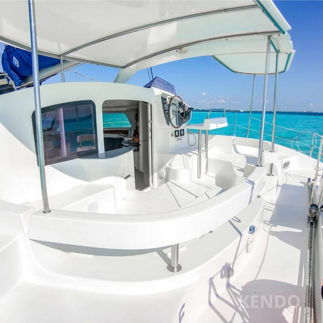 Catamaran Privado Kendo