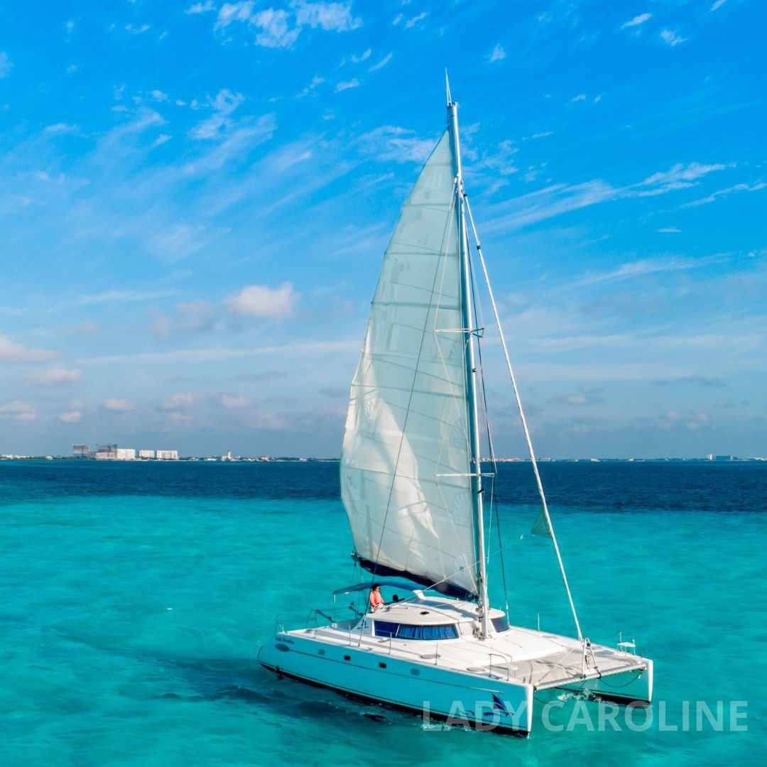 Catamaran Privado Lady Caroline
