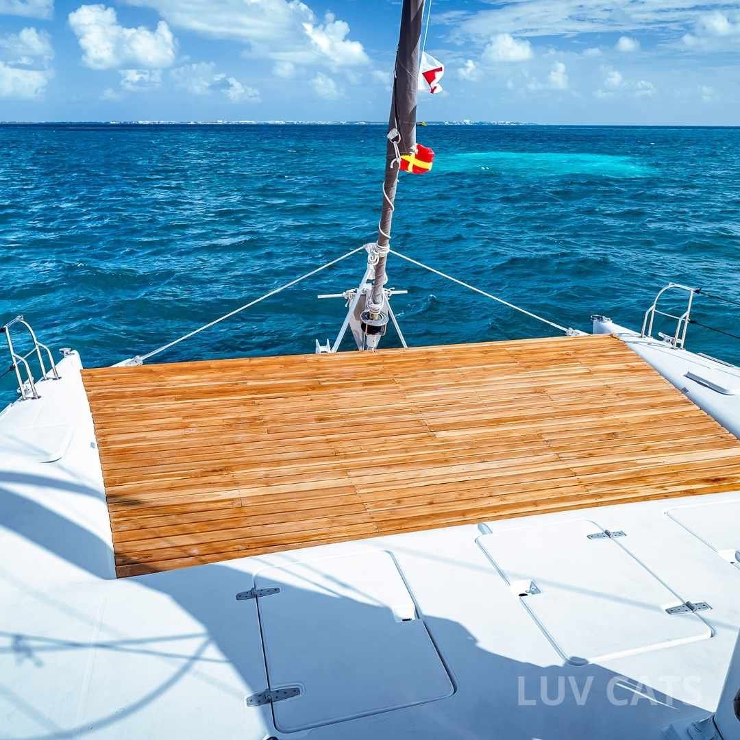 Catamaran Privado Luv Cats
