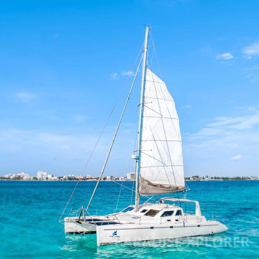 Catamaran Privado Paradise Explore