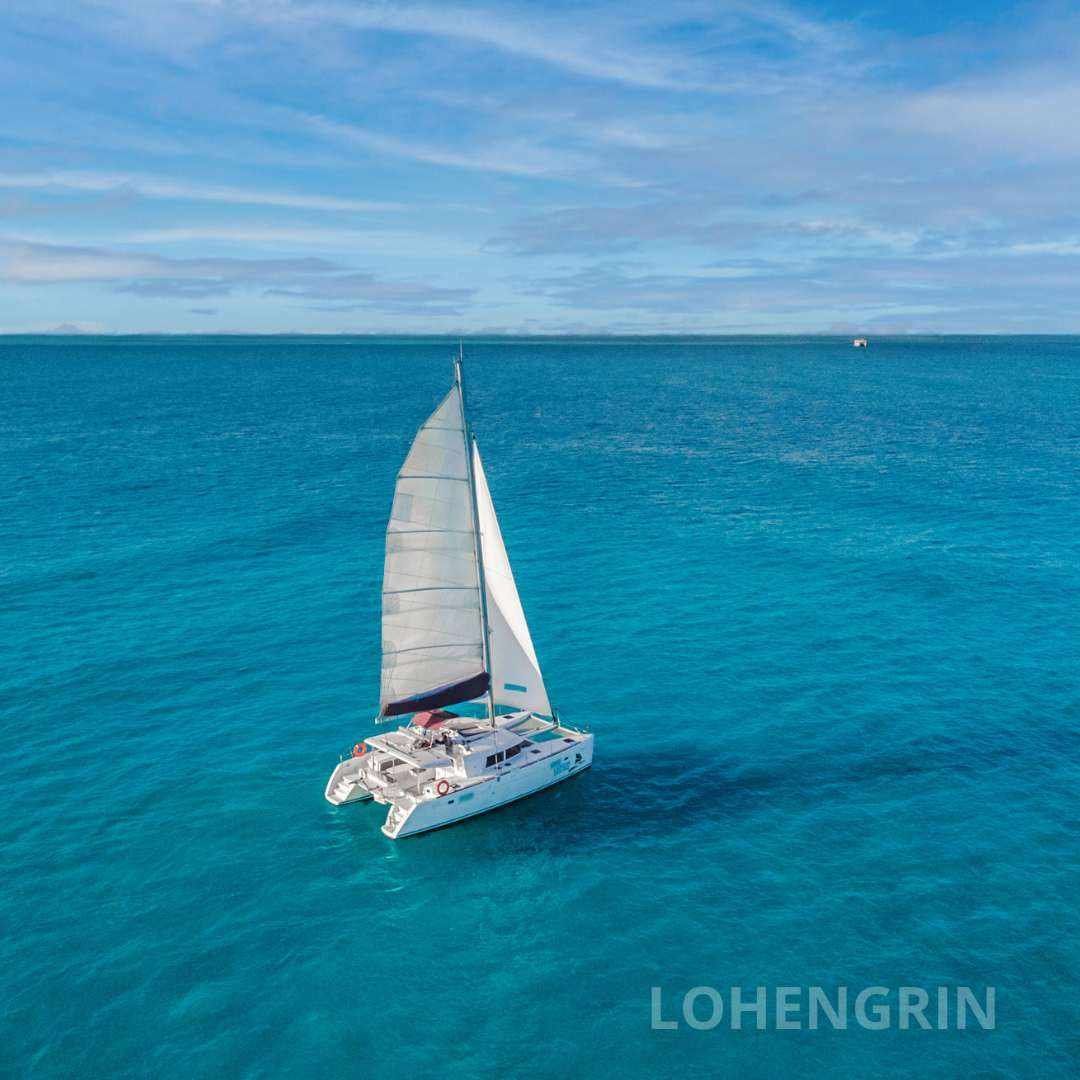 Catamaran Privado Privilege Lohengrin