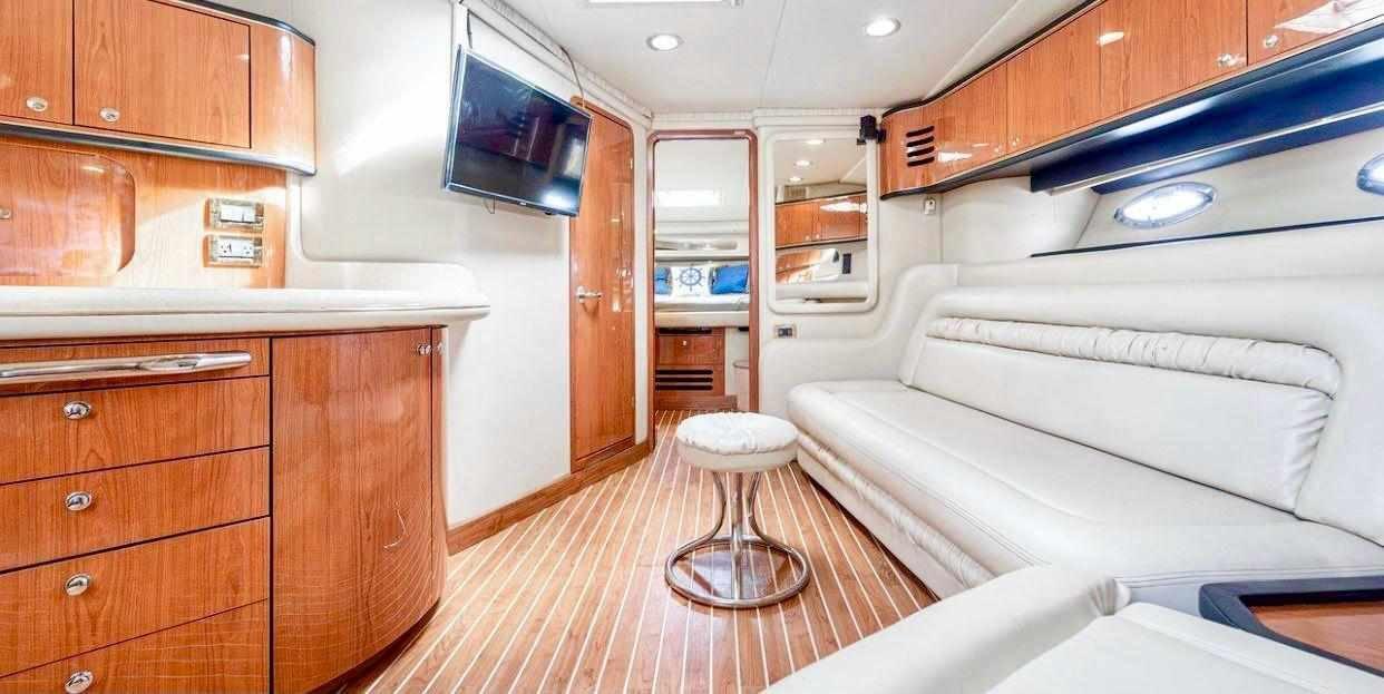 Yate Nautic