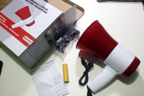 Handheld lithium battery megaphone