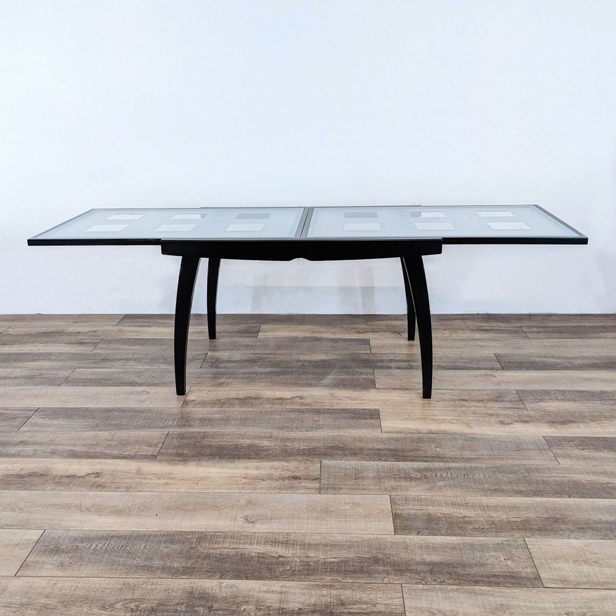 Calligaris Bon Ton Extendable Table | Calligaris - $527 | Kashew