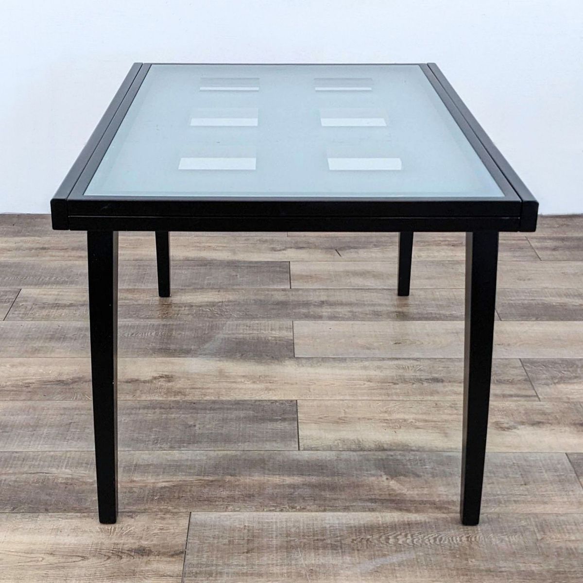 Calligaris Bon Ton Extendable Table | Calligaris - $527 | Kashew