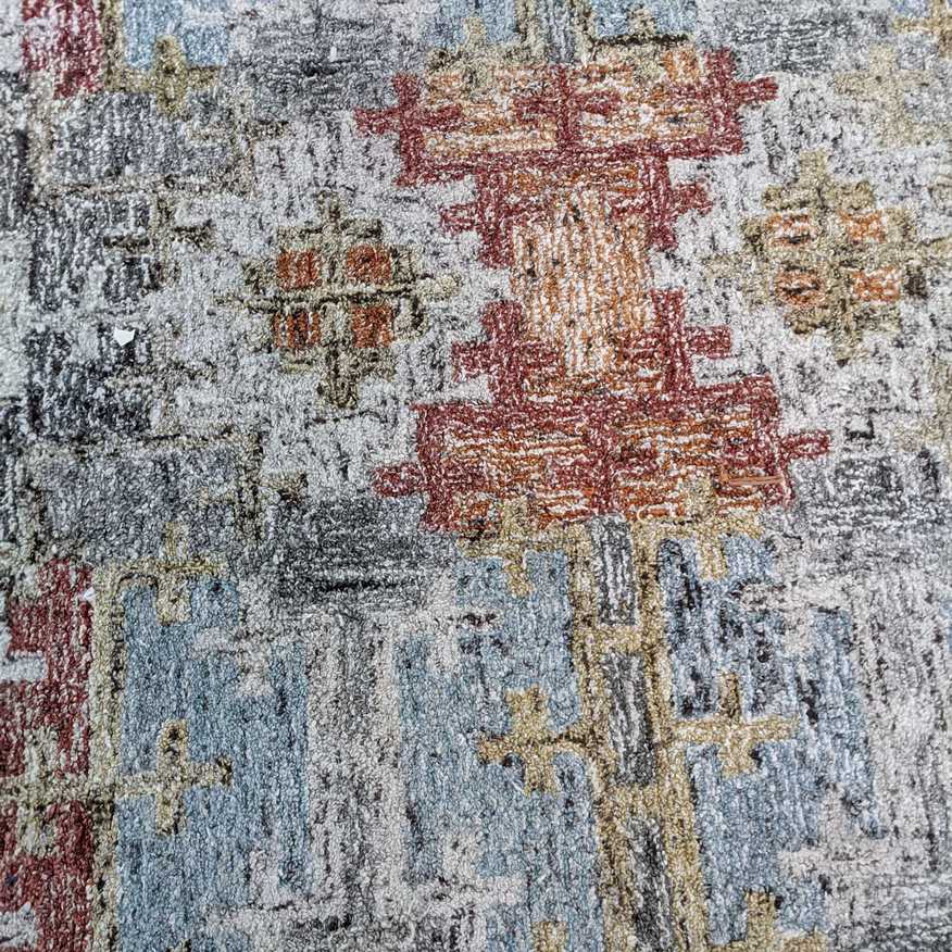 Crate & Barrel " Alvarez Garden" Rug - image 0
