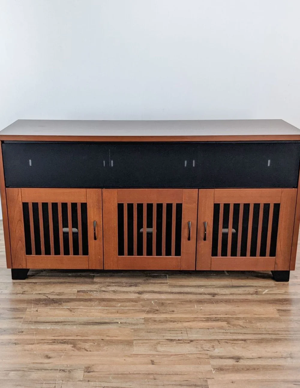 Salamander Designs Chameleon Sonoma TV Cabinet - image 0