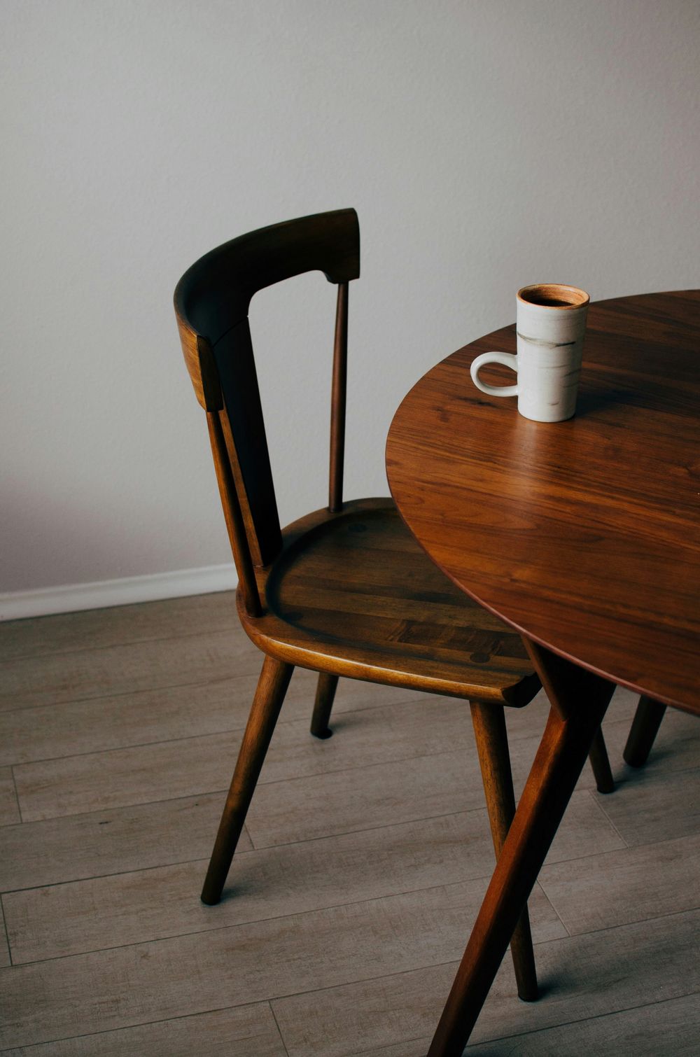 Etsy marketplace for handmade vintage and restored furniture