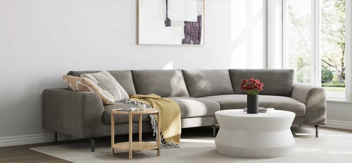 Used Oliver Space living room furniture