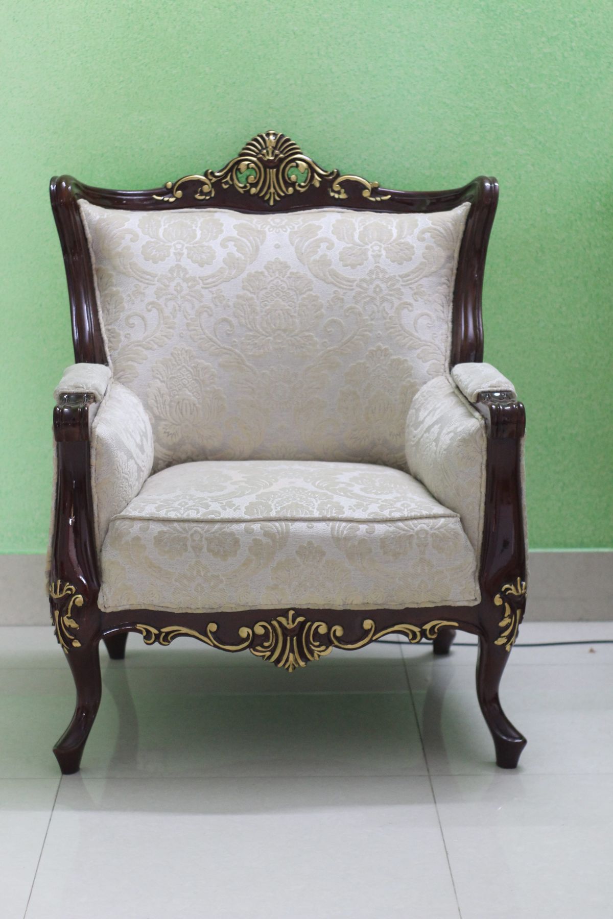 Kashew buy and sell second hand furniture