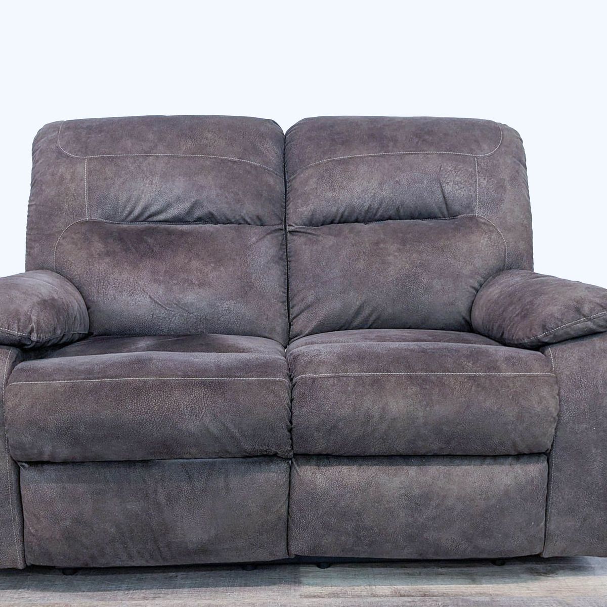 Ashley Furniture Bolzano Manual Reclining Loveseat Kashew