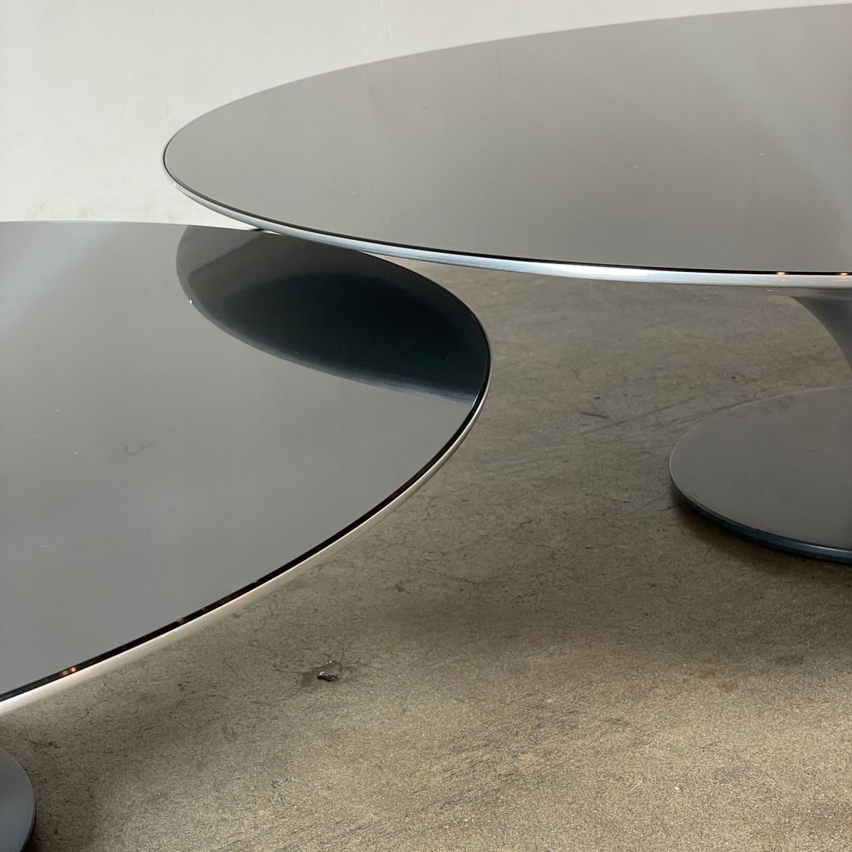 Roche Bobois Ovni Cocktail Tables (all on hold) | Kashew