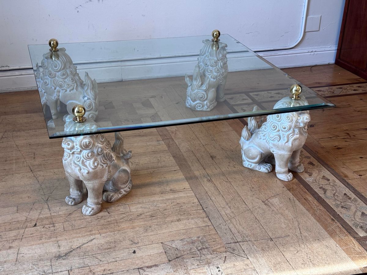 アンティークlion Glass Top Coffee Table Circa 1980's Italian Lion Base + Glass Top Square Coffee