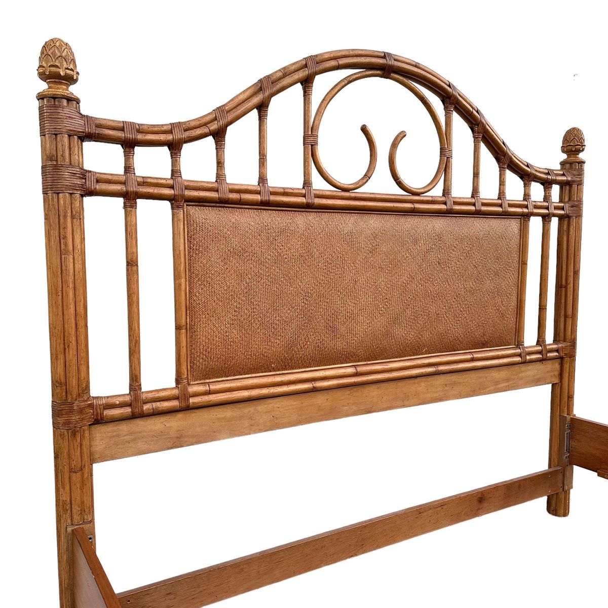 Bamboo King Bed with Rattan Post Headboard Footboard 71